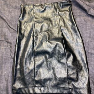 fashionova leather skirt size xs